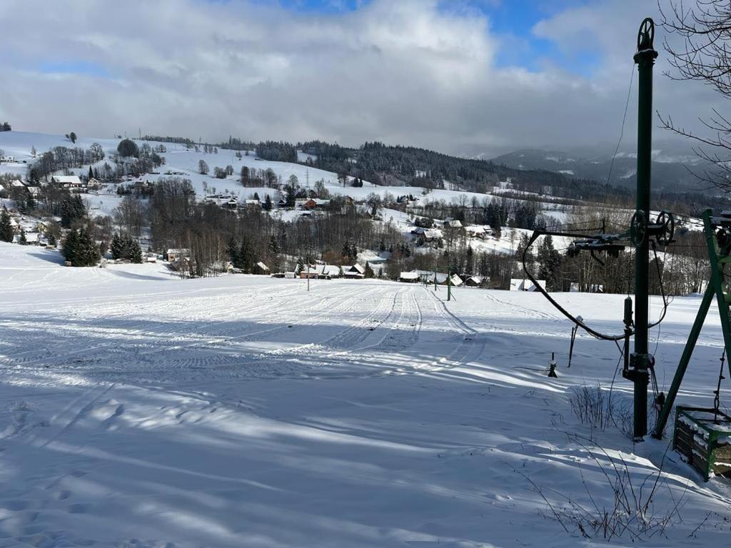 Penzion Harry Na Sjezdovce Krkonose Высоке-над-Йизероу Экстерьер фото