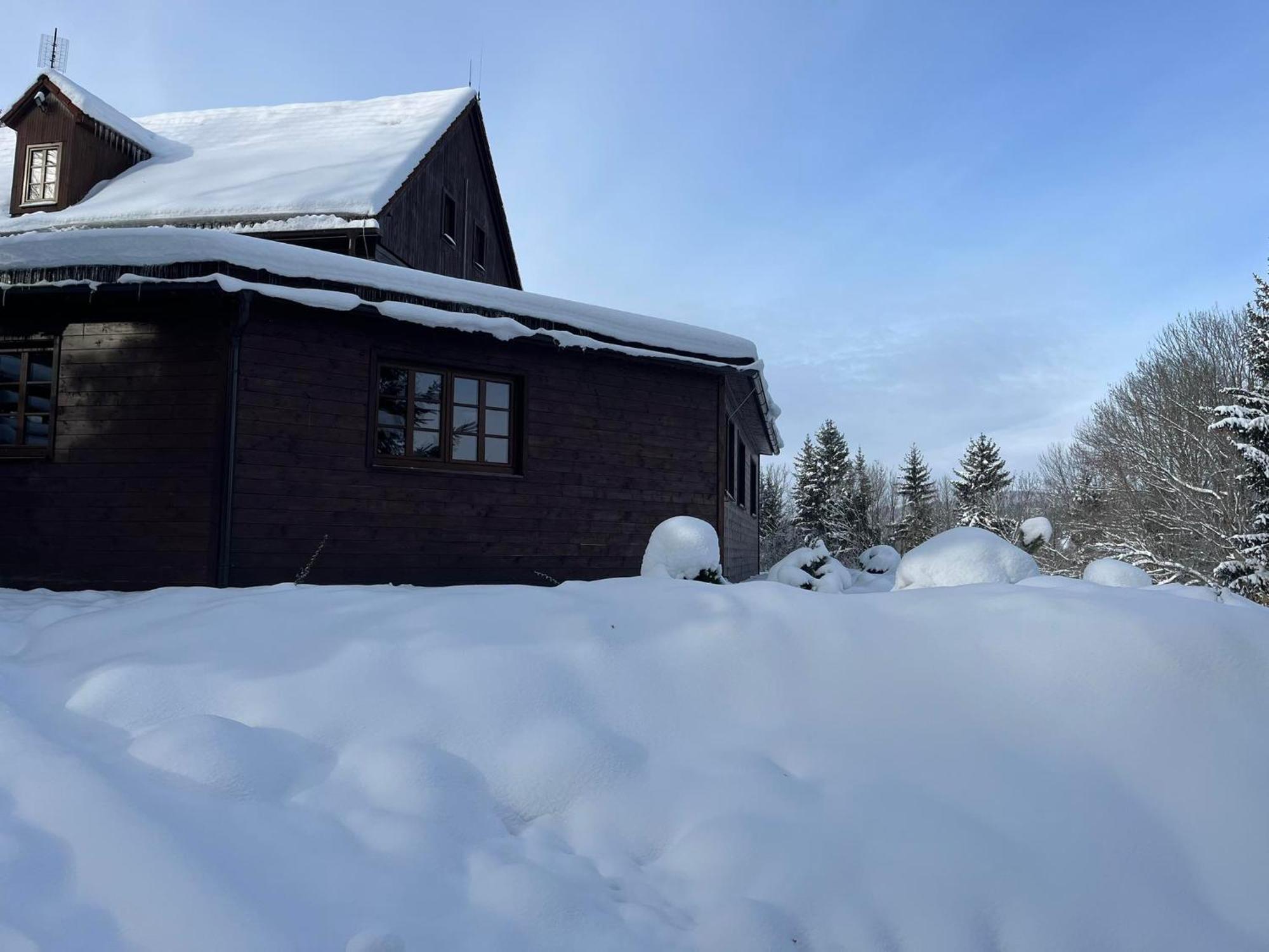Penzion Harry Na Sjezdovce Krkonose Высоке-над-Йизероу Экстерьер фото