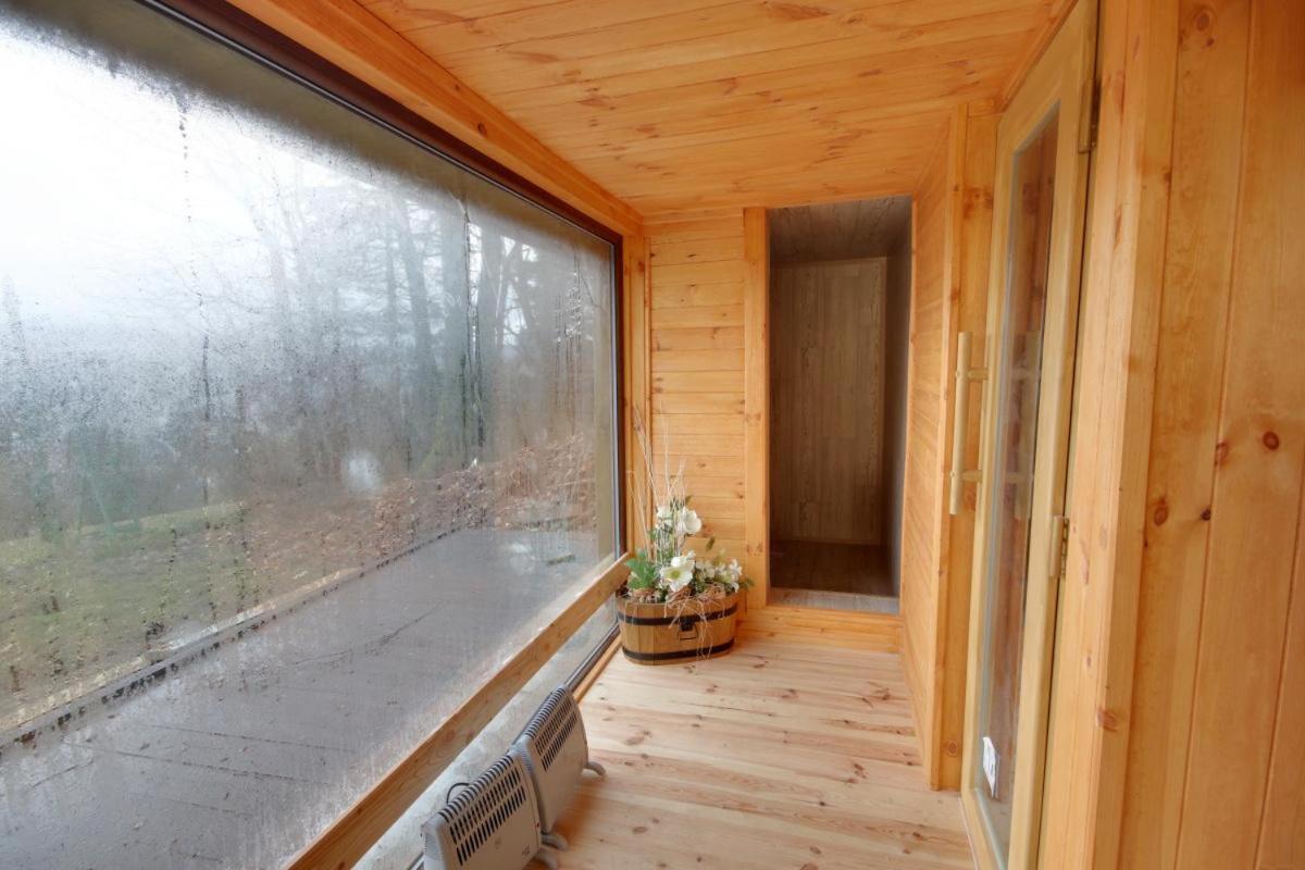 Penzion Harry Na Sjezdovce Krkonose Высоке-над-Йизероу Экстерьер фото